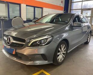 Mercedes-Benz Mercedes-Benz A A 180 Automatik Kamera Navi Led Gebrauchtwagen