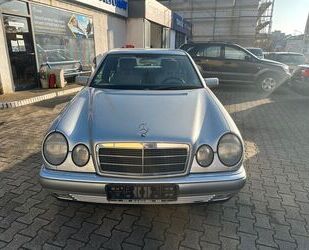 Mercedes-Benz Mercedes-Benz E 200 Gebrauchtwagen