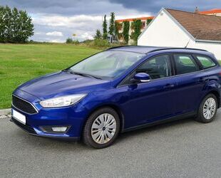 Ford Ford Focus 1,0 EcoBoost 74kW Business Navi Freispr Gebrauchtwagen