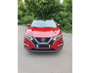 Nissan Nissan Qashqai mit Panorama-Glasdach und 360° Kame Gebrauchtwagen