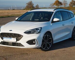 Ford Ford Focus Turnier ST-Line X +Automatik+Navi+Sitzh Gebrauchtwagen