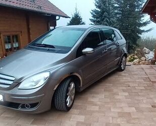 Mercedes-Benz Mercedes-Benz B 200 Special Edition Special Editio Gebrauchtwagen