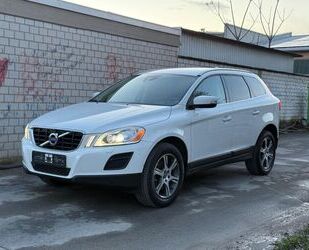 Volvo Volvo xc60 D5 AWD 215ps 6Gang Xenon Pdc Memory S Gebrauchtwagen