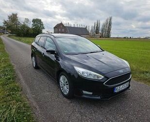 Ford Ford Focus 1,0 EcoBoost 74kW Business Turnier Bus. Gebrauchtwagen