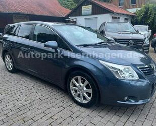 Toyota Toyota Avensis Combi Executive 1.8 Valvem. Multidr Gebrauchtwagen