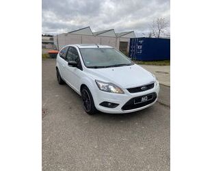 Ford Ford Focus Titanium TÜV NEU Xenon Schiebd. 8-fa Gebrauchtwagen