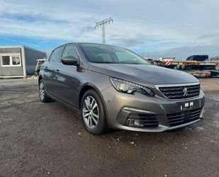 Peugeot Peugeot 308 BlueHDi 130 Allure Gebrauchtwagen