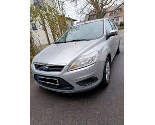 Ford Ford Focus Turnier 1,6TDCi 80kW DPF ECOnetic ,ATM Gebrauchtwagen