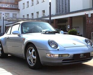 Porsche Porsche 911/993 Carrera Coupé | Schalter | Silber/ Gebrauchtwagen