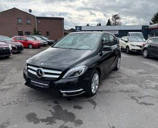 Mercedes-Benz Mercedes-Benz B 180 B -Klasse Sport Paket Bi-LED Gebrauchtwagen