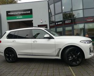 BMW BMW X7 xDrive 40d Design Excel. 7SITZ/SOFT/HUD/STH Gebrauchtwagen