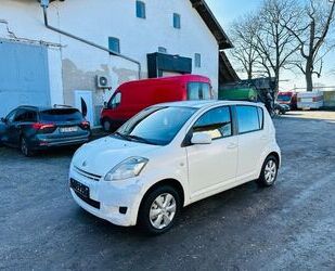 Daihatsu Daihatsu Sirion 1,0 BENZIN 5 TURUGE BJ-2008 KLIMA Gebrauchtwagen