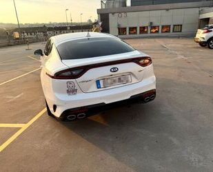 Kia Kia Stinger 3.3 T-GDI AWD GT Gebrauchtwagen