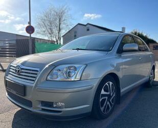 Toyota Toyota Avensis 2.0 Sol Liftback* Klimaautomatik* Gebrauchtwagen