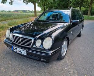 Mercedes-Benz Mercedes-Benz E 430 Avantgarde V8 Kombi Gebrauchtwagen