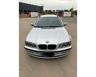 BMW BMW 330 touring - Volleder Schalter Gebrauchtwagen