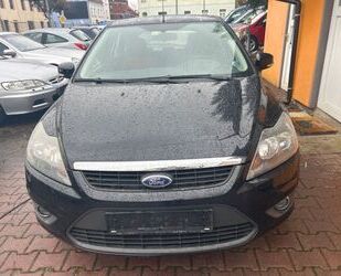 Ford Ford Focus 1,6 Ti-VCT Black Magic ;1.Hand. Gebrauchtwagen