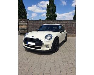 Mini MINI One Blackyard Gebrauchtwagen