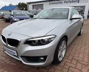 BMW BMW 2 Coupe 220 i Advantage Leder,Aut,Navi,Kamera, Gebrauchtwagen