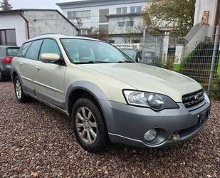 Subaru Subaru Legacy Kombi/ Outback 2.5 Klima*Navi*AHK* Gebrauchtwagen