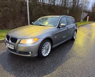 BMW BMW 320d Touring Gebrauchtwagen