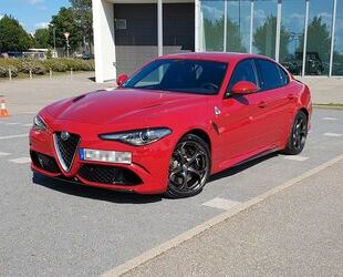 Alfa Romeo Alfa Romeo Giulia Quadrifoglio 2.9 V6 510PS MY19 Gebrauchtwagen