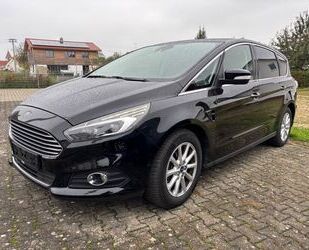 Ford Ford S-Max 2,0TDCi Bi-Turbo 154kW Titanium PShift. Gebrauchtwagen