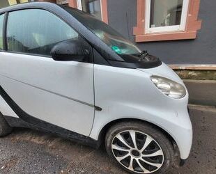 Smart Smart ForTwo coupé 1.0 Benzin Halbautomatik Gebrauchtwagen