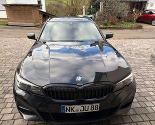 BMW BMW 330d xDrive Touring M Sport Auto. M Sport Gebrauchtwagen