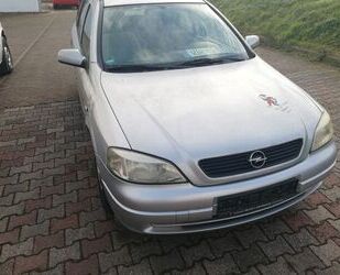 Opel Opel Astra 1.6 16V Comfort Gebrauchtwagen