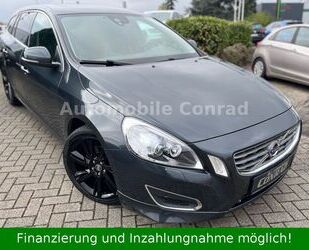 Volvo Volvo V60 Kombi Summum Automatik/R-Kamera/Leder/ Gebrauchtwagen