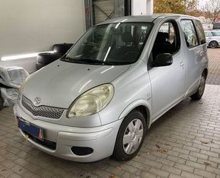 Toyota Toyota Yaris Verso 1.3 VVT-i, Automatik, 8xRäder Gebrauchtwagen