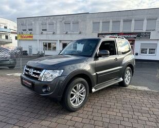 Mitsubishi Mitsubishi Pajero 3.2 DI-D Instyle*1.Hand*Neuwerti Gebrauchtwagen