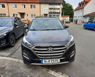 Hyundai Hyundai Tucson 2.0 CRDi 136PS 2016 Gepflegt Gebrauchtwagen