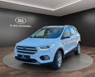 Ford Ford Kuga Cool & Connect Allrad AHK 1Hand Garantie Gebrauchtwagen