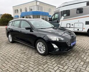 Ford Ford FOCUS TITANIUM 1.0EB -LED|CARPLAY|WINTERPAKET Gebrauchtwagen