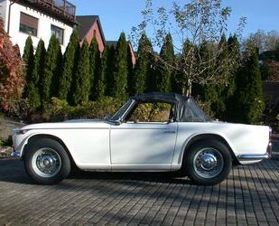 Triumph Triumph TR4 A IRS / RHD Gebrauchtwagen