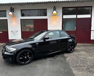 BMW BMW 120i Coupé - E82 M-Paket/Navi/Tempomat Gebrauchtwagen