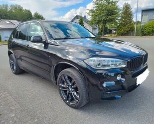 BMW BMW X5 M50d 360° Soft Close HUD AHK Sitzbelüftung Gebrauchtwagen