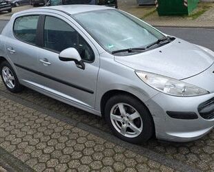 Peugeot Peugeot 207 1.4 Gebrauchtwagen