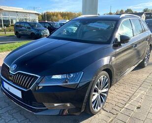 Skoda Skoda Superb 2.0 TDI SCR 140kW DSG 4x4 AHK+ tüv Gebrauchtwagen