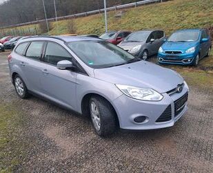 Ford Ford Focus Turnier Trend Klima M+S PDC Gebrauchtwagen