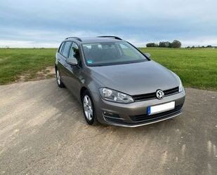 VW Volkswagen Golf VII Variant 1.6 TDI Navi, DAB, AHK Gebrauchtwagen