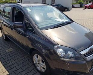 Opel Opel Zafira 1,8 Enjoy +Klimaaut.+Tempomat+7-Sitzer Gebrauchtwagen