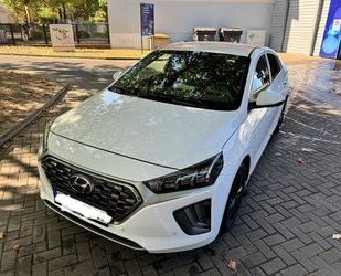 Hyundai Hyundai IONIQ 1.6l GDi HYBRID Premium Premium Gebrauchtwagen