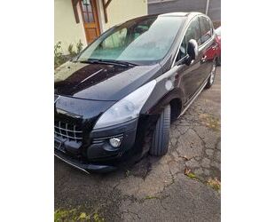 Peugeot Peugeot 3008 Premium 155 THP Premium Gebrauchtwagen