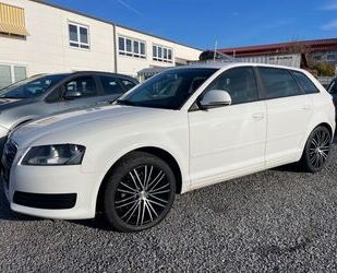 Audi Audi A3 Sportback 1.8 TFSI Attraction~ Gebrauchtwagen