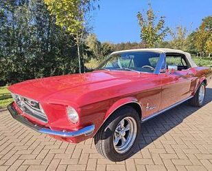 Ford Ford MUSTANG CONVERTIBLE C CODE AUTOMATIC Gebrauchtwagen