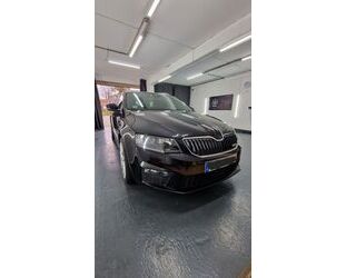 Skoda Skoda Octavia 2.0 TDI DSG Combi RS Gebrauchtwagen