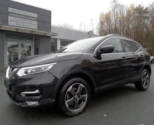 Nissan Nissan Qashqai Tekna 4x4 Panorama-Dach Gebrauchtwagen